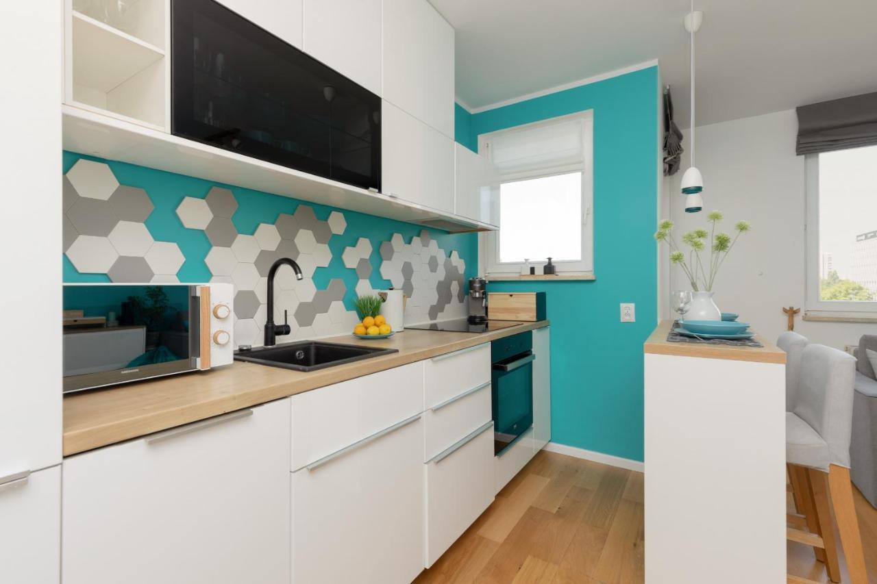 Metro Wilanowska Apartment With Parking By Noclegi Renters Warszawa Zewnętrze zdjęcie