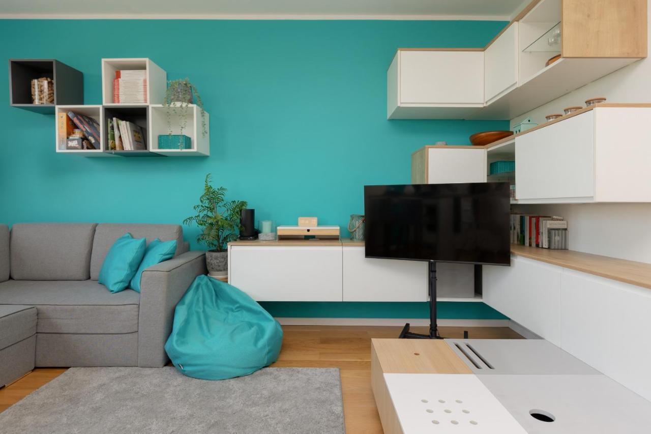 Metro Wilanowska Apartment With Parking By Noclegi Renters Warszawa Zewnętrze zdjęcie